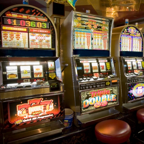 Slot Machine Bankroll -16978